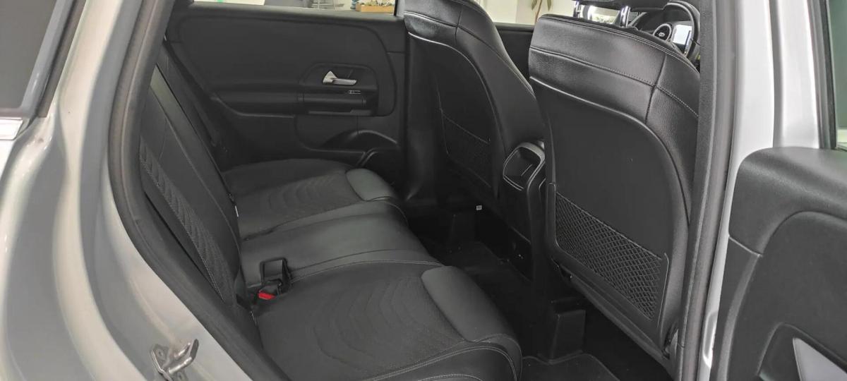 mercedes-benz-180-style-2020-diesel-1461cc