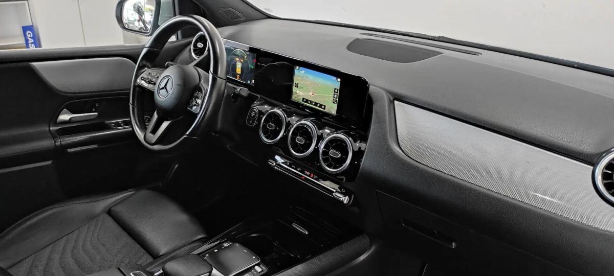 mercedes-benz-180-style-2020-diesel-1461cc