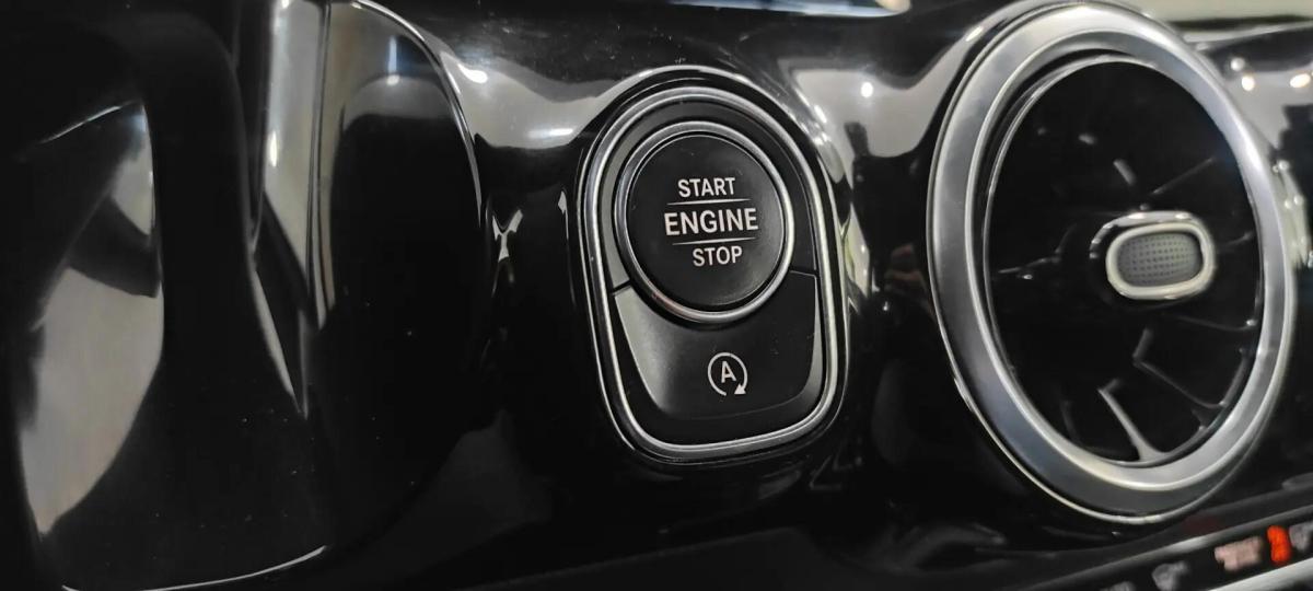 mercedes-benz-180-style-2020-diesel-1461cc