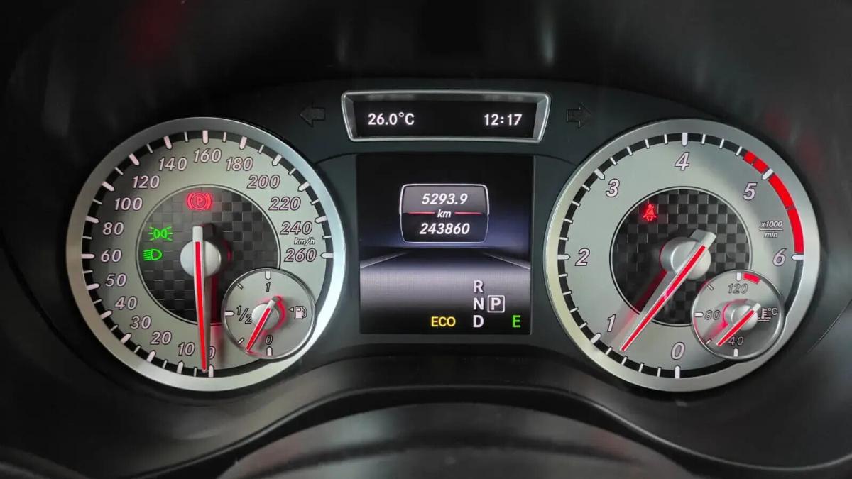mercedes-benz-classe-a-a-200-cdi-2014-diesel-2143cc