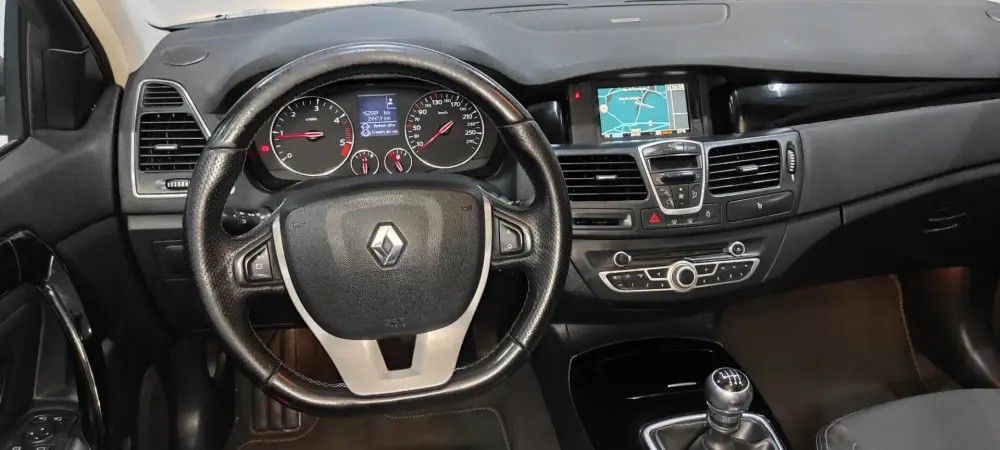 renault-laguna-break-2012-diesel-1995cc