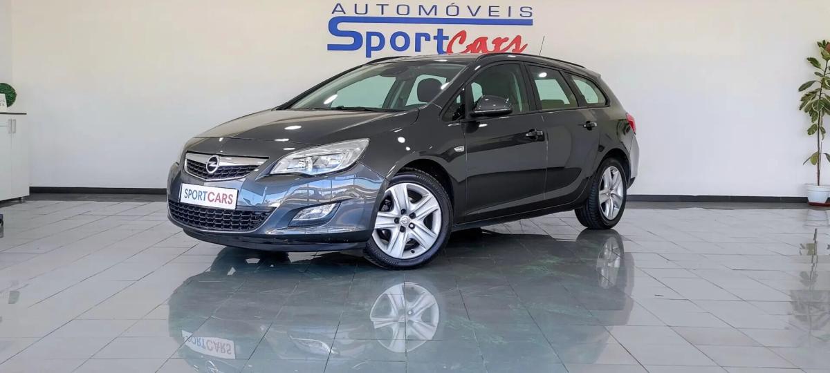 opel-astra-sport-tourer-2011-diesel-1686cc