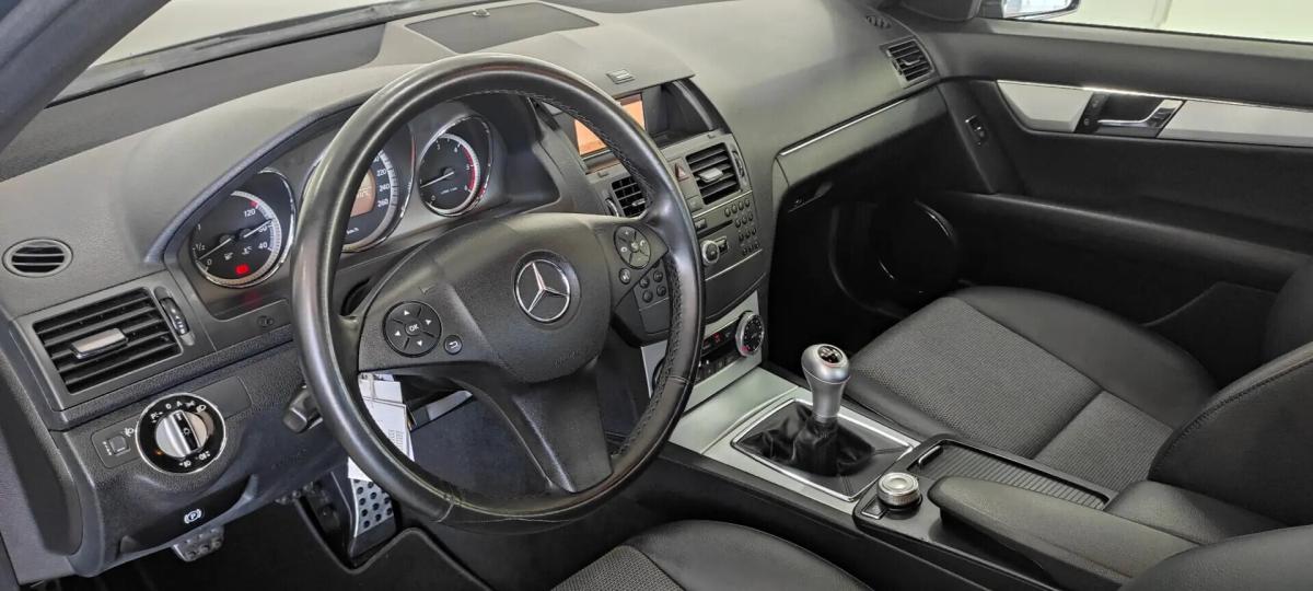 mercedes-benz-classe-c-c-200-cdi-2011-diesel-2143cc