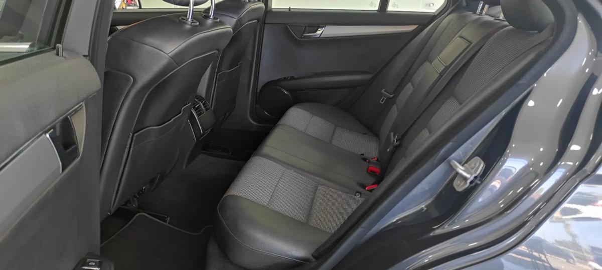 mercedes-benz-classe-c-c-200-cdi-2011-diesel-2143cc