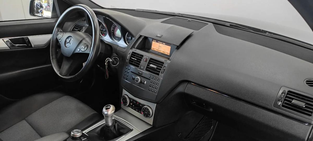 mercedes-benz-classe-c-c-200-cdi-2011-diesel-2143cc