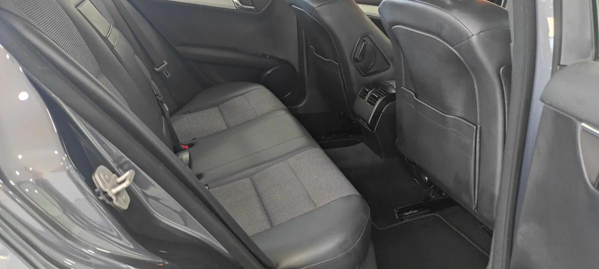 mercedes-benz-classe-c-c-200-cdi-2011-diesel-2143cc