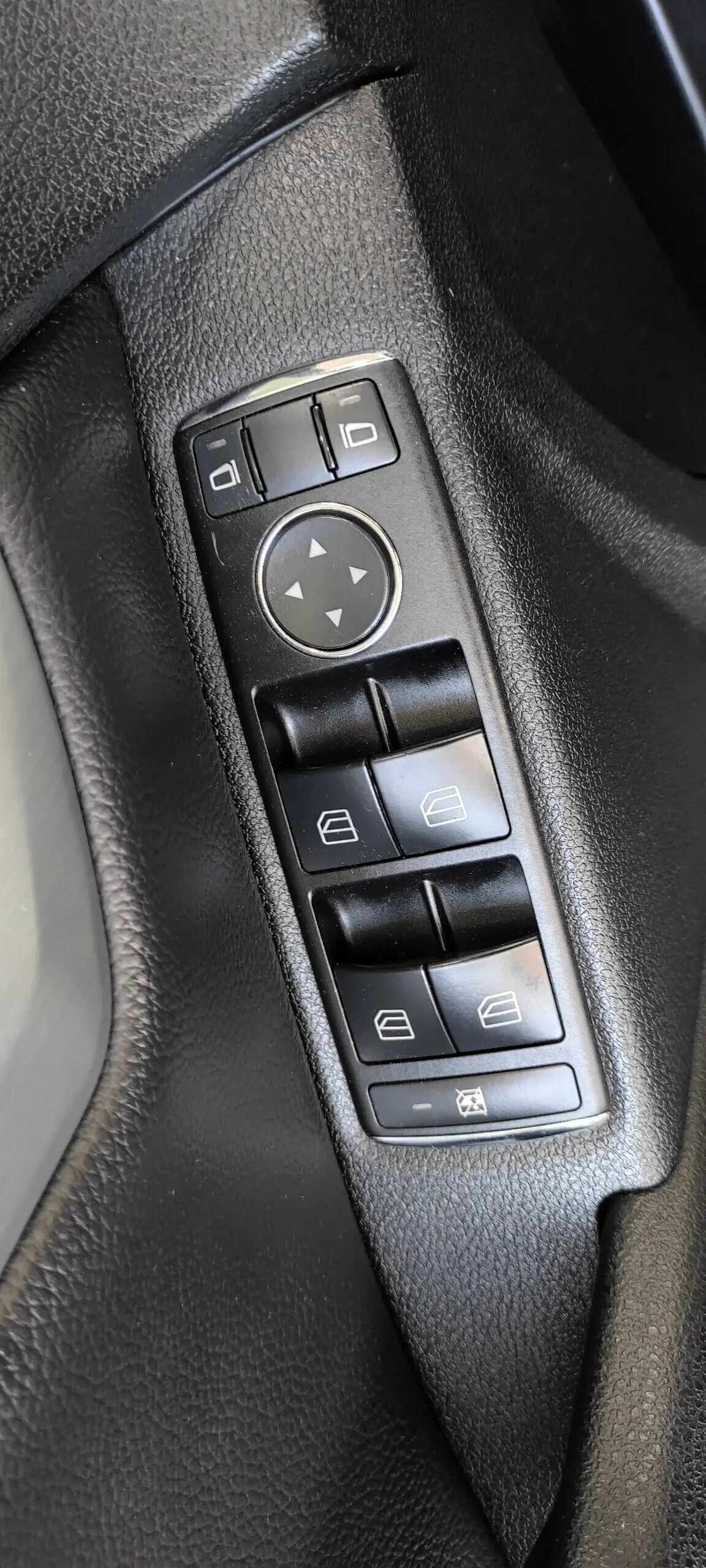 mercedes-benz-classe-c-c-200-cdi-2011-diesel-2143cc