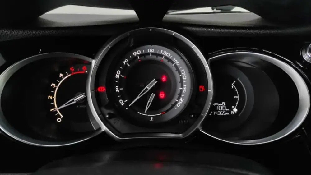 citroen-ds3-2013-diesel-1560cc