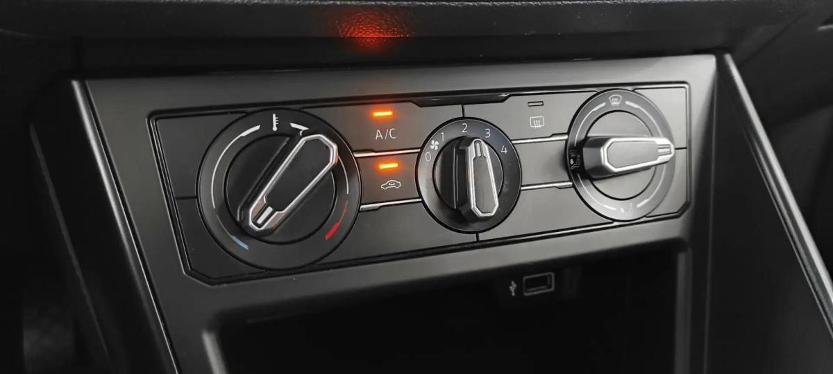 volkswagen-polo-2018-gasolina-999cc