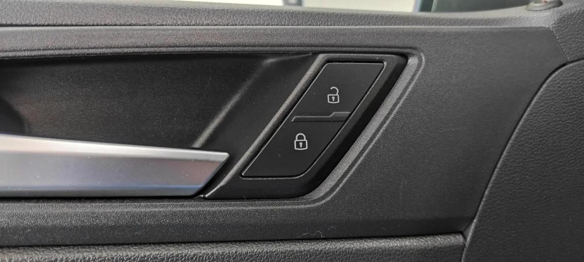 volkswagen-polo-2018-gasolina-999cc