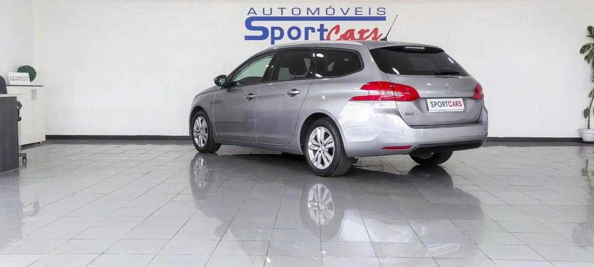peugeot-308-sw-2018-diesel-1560cc