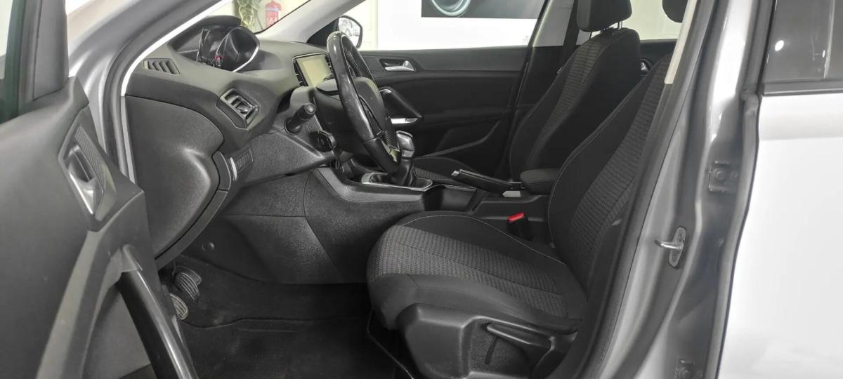 peugeot-308-sw-2018-diesel-1560cc