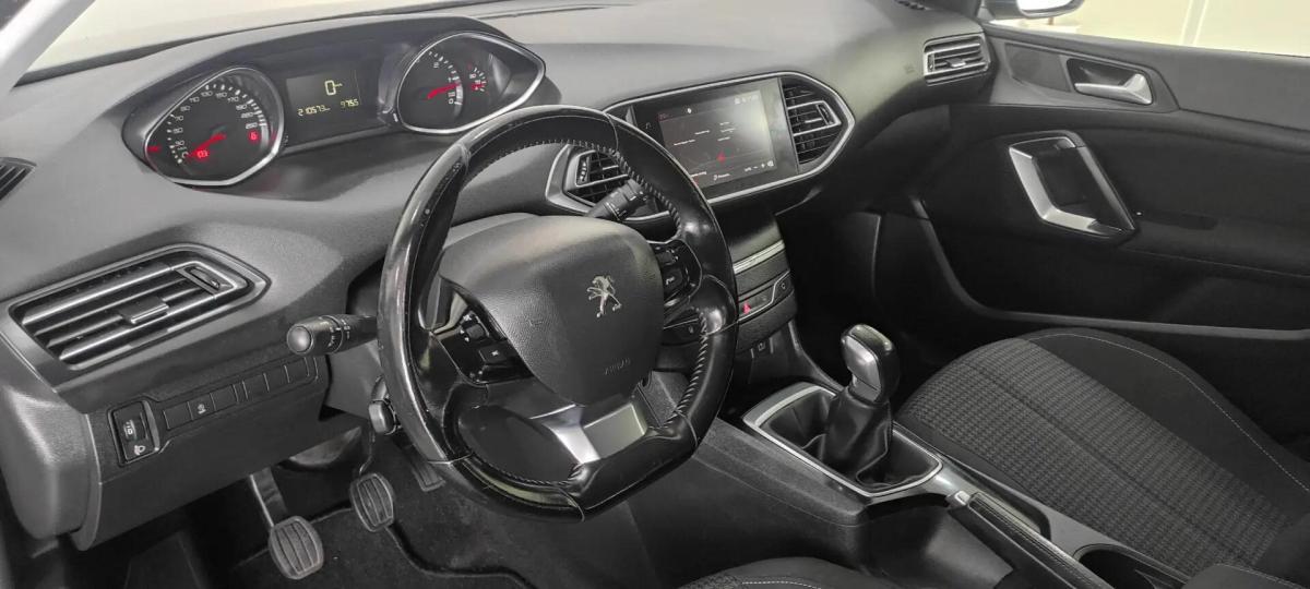 peugeot-308-sw-2018-diesel-1560cc