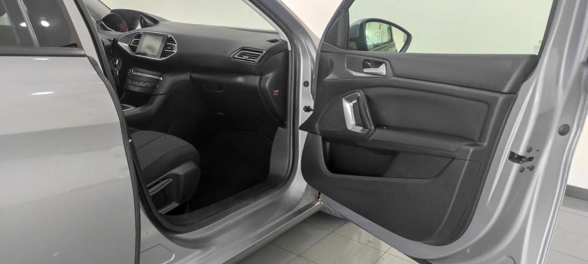 peugeot-308-sw-2018-diesel-1560cc