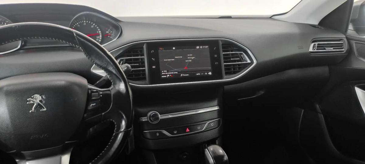 peugeot-308-sw-2018-diesel-1560cc