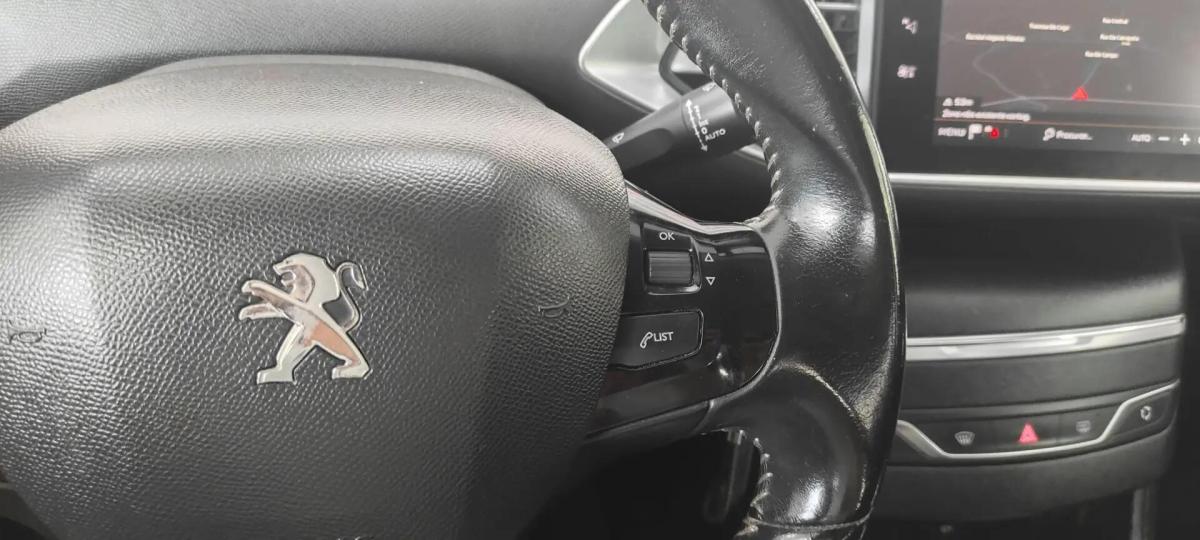 peugeot-308-sw-2018-diesel-1560cc