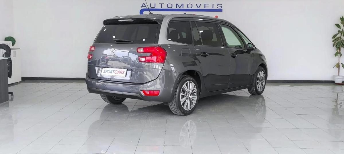 citroen-c4-grand-picasso-2016-diesel-1560cc