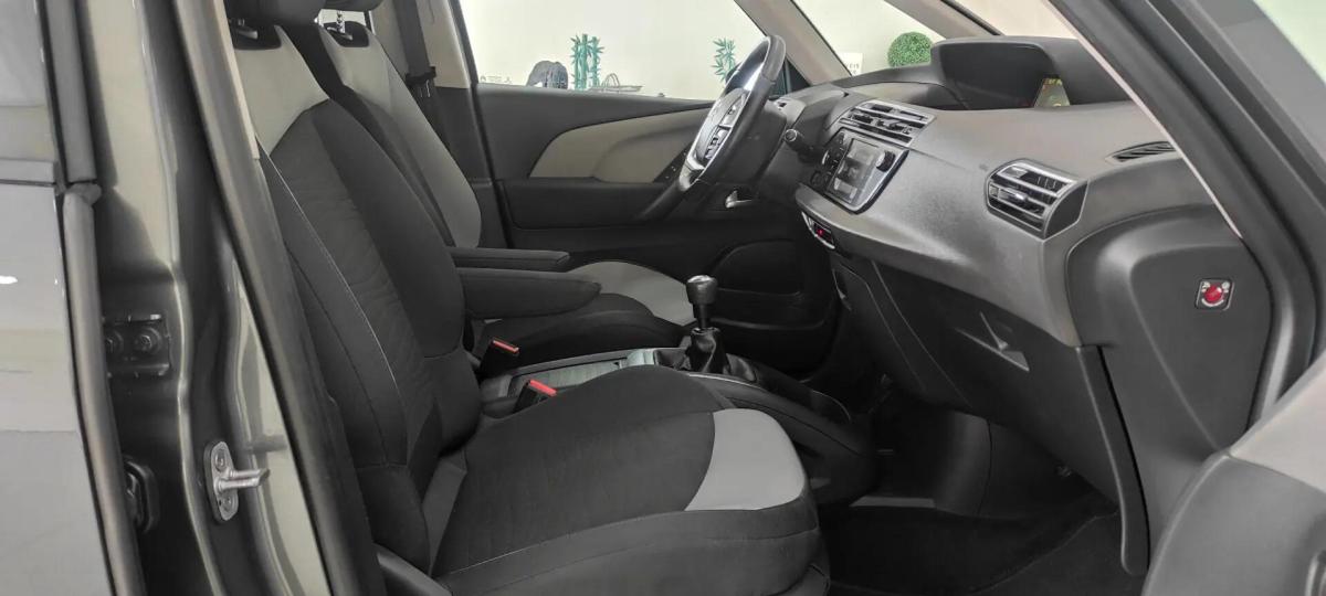 citroen-c4-grand-picasso-2016-diesel-1560cc