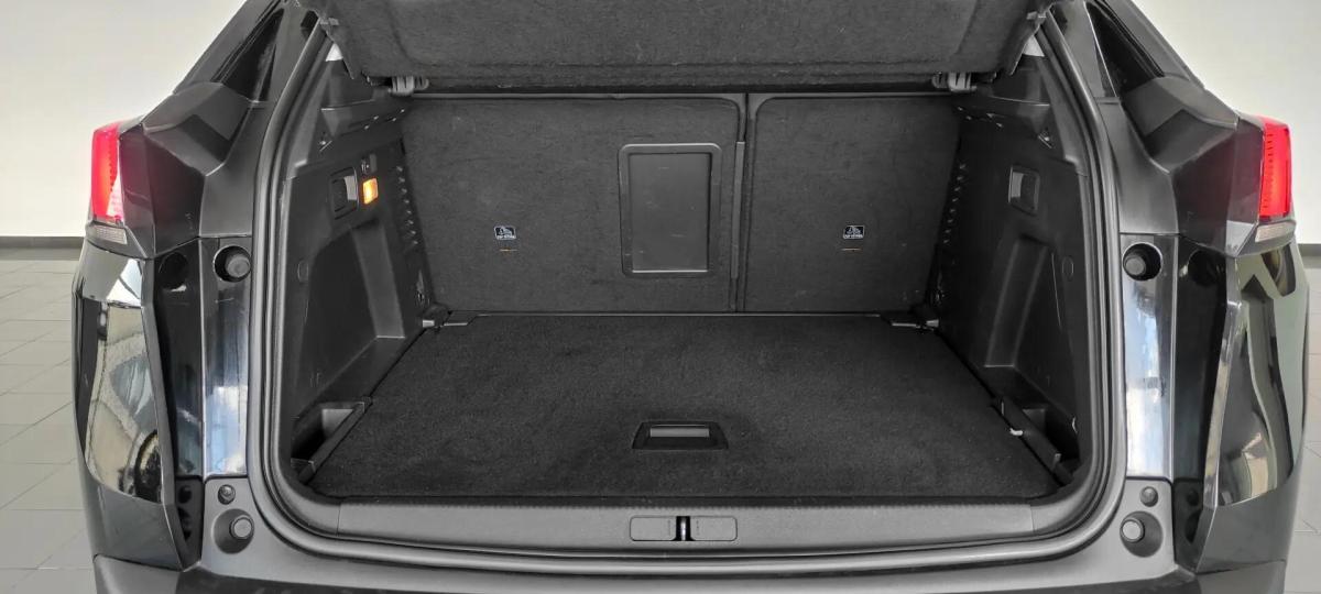 peugeot-3008-2018-diesel-1560cc