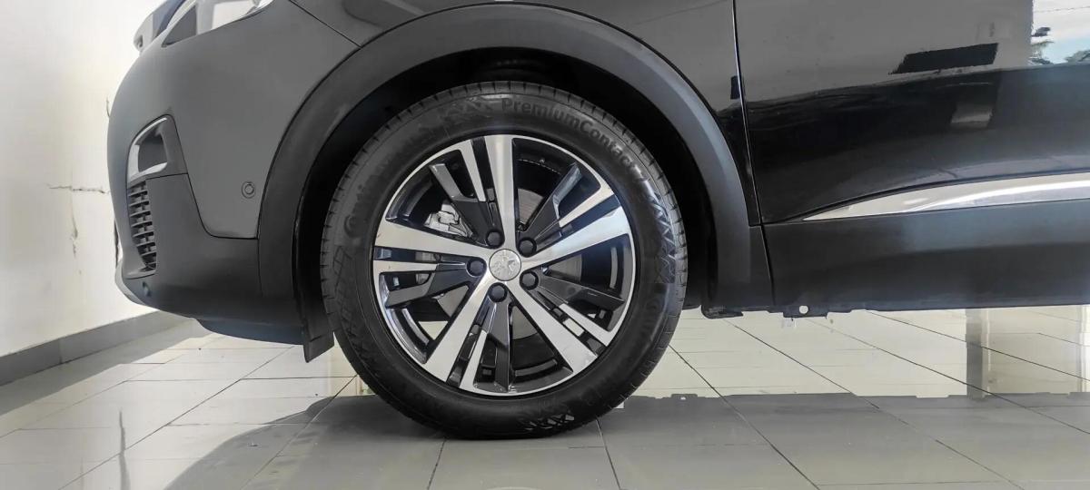 peugeot-3008-2018-diesel-1560cc