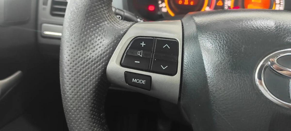 toyota-auris-2010-diesel-1364cc