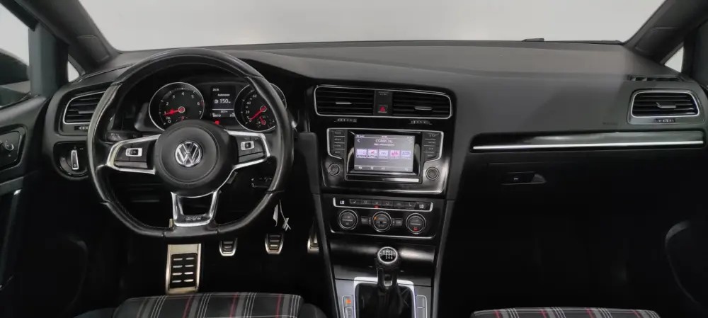 volkswagen-golf-2013-gasolina-1984cc