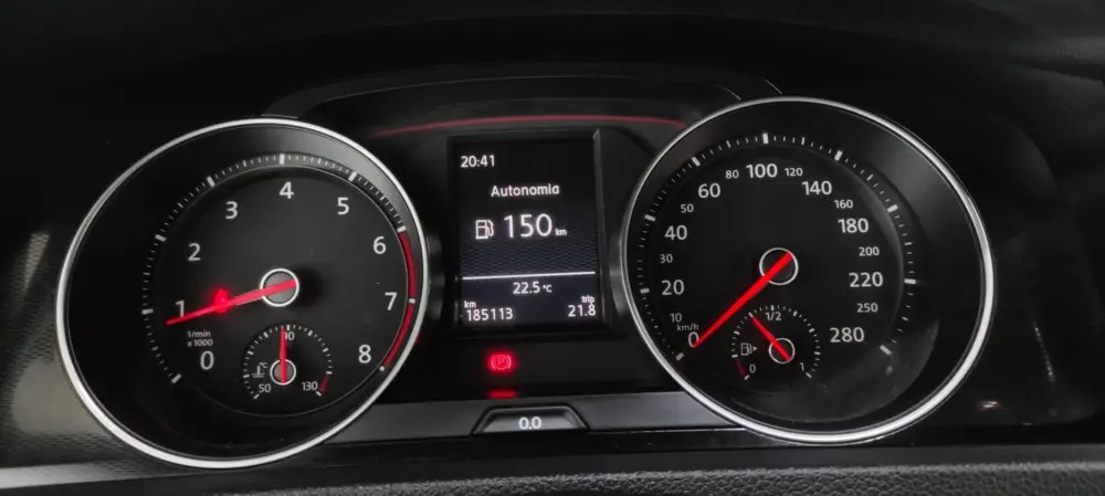 volkswagen-golf-2013-gasolina-1984cc