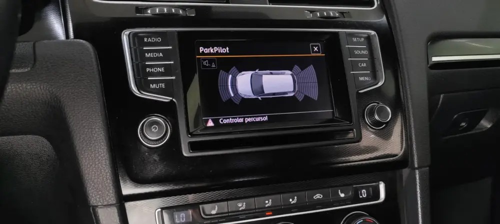 volkswagen-golf-2013-gasolina-1984cc