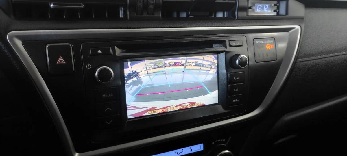 toyota-auris-touring-sports-2014-diesel-1364cc