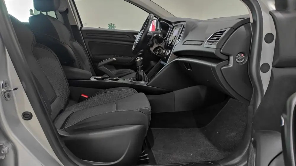 renault-megane-2020-diesel-1461cc