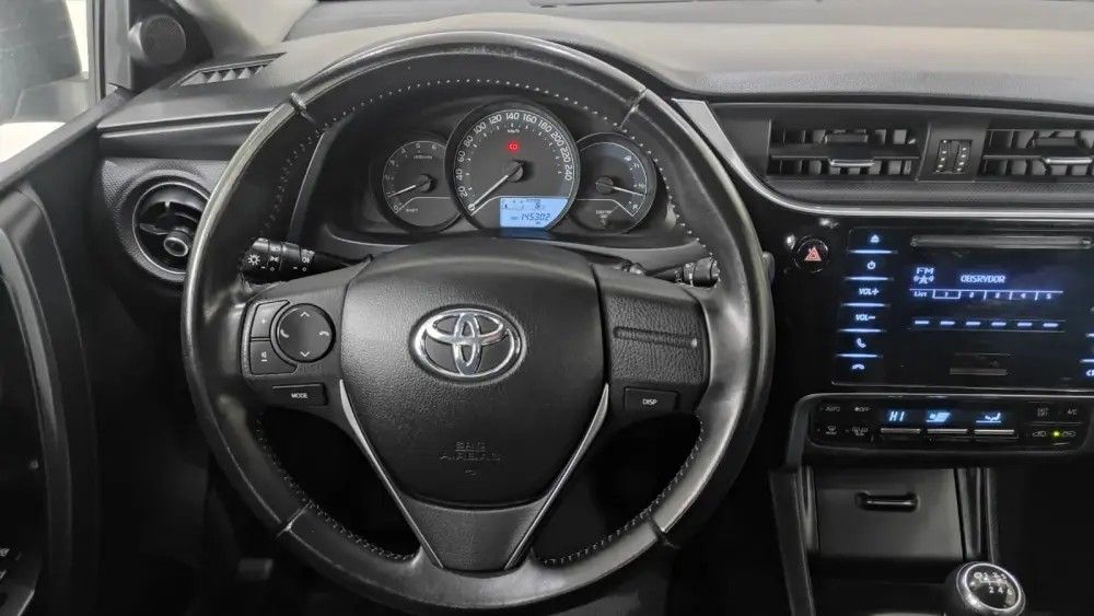 toyota-auris-2016-diesel-1364cc