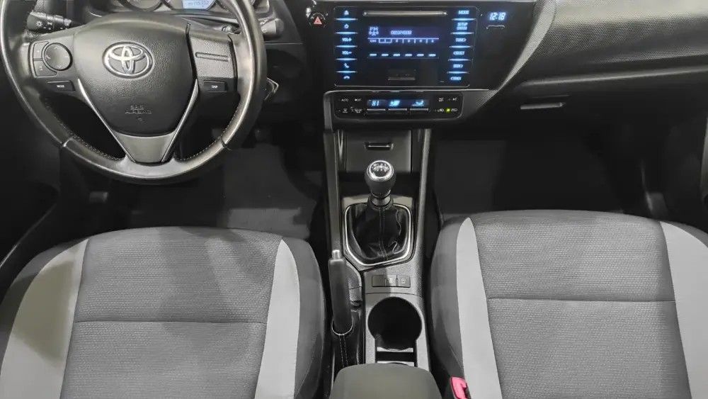 toyota-auris-2016-diesel-1364cc