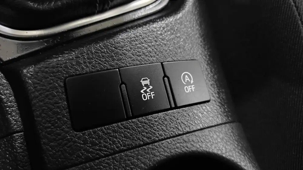 toyota-auris-2016-diesel-1364cc