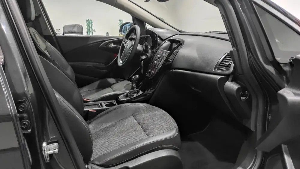 opel-astra-sport-tourer-2016-diesel-1598cc