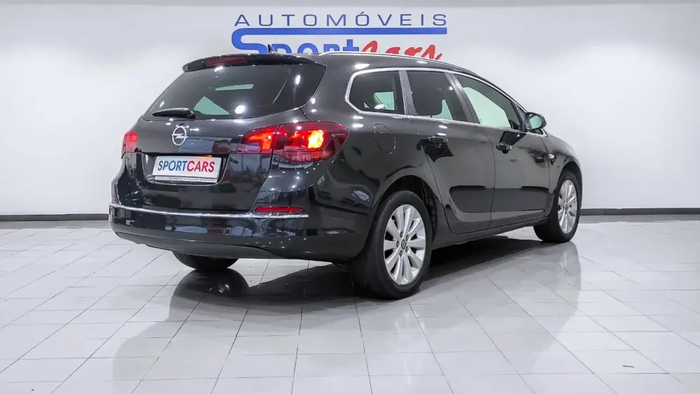 opel-astra-sport-tourer-2016-diesel-1598cc