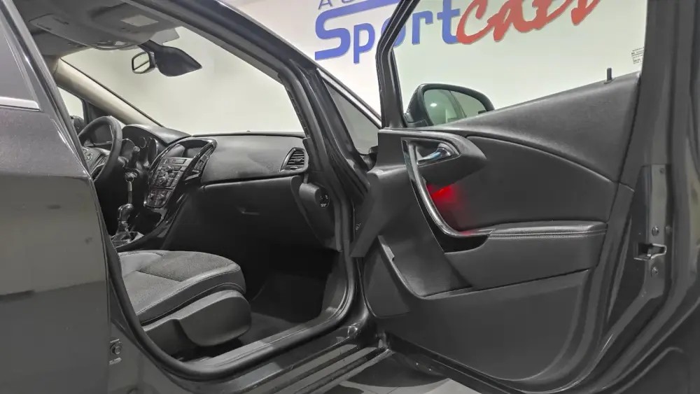 opel-astra-sport-tourer-2016-diesel-1598cc