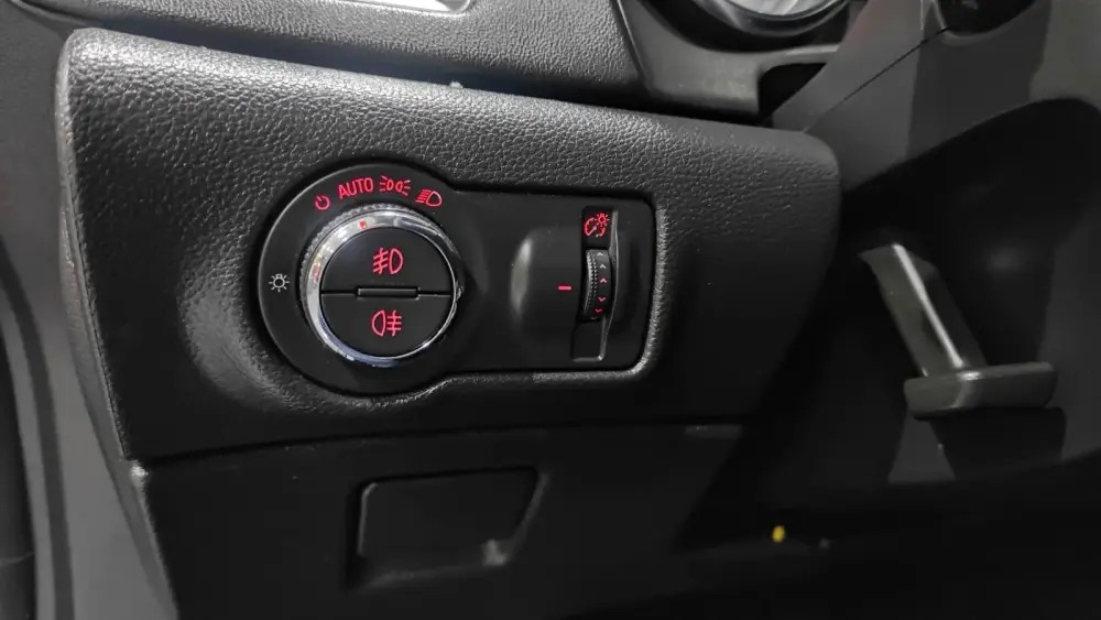 opel-astra-sport-tourer-2016-diesel-1598cc
