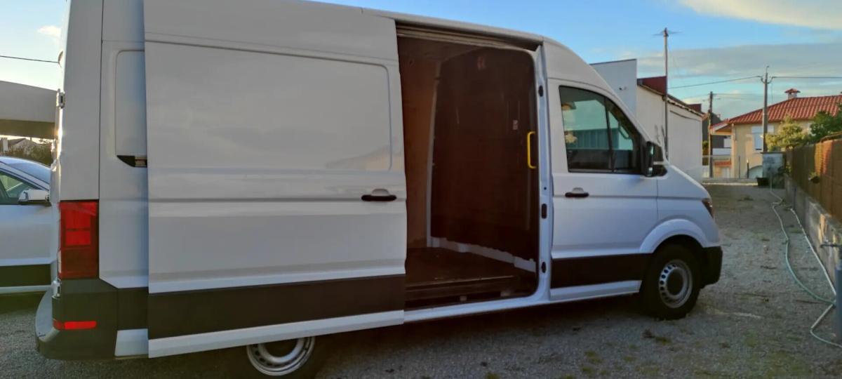 volkswagen-crafter-2022-diesel-1968cc