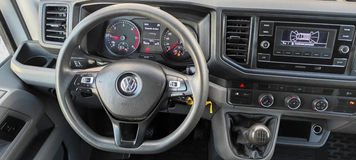 volkswagen-crafter-2022-diesel-1968cc