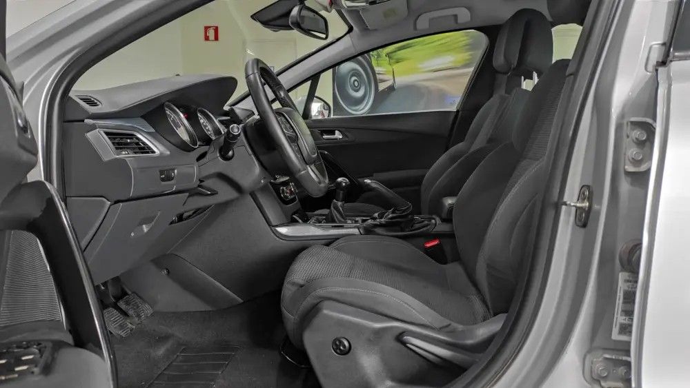peugeot-508-2012-diesel-1560cc