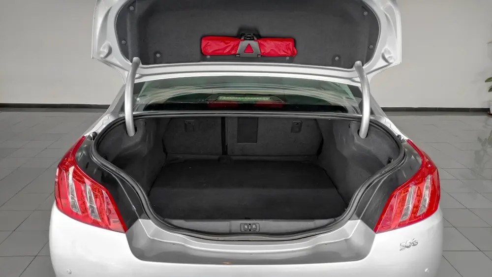 peugeot-508-2012-diesel-1560cc