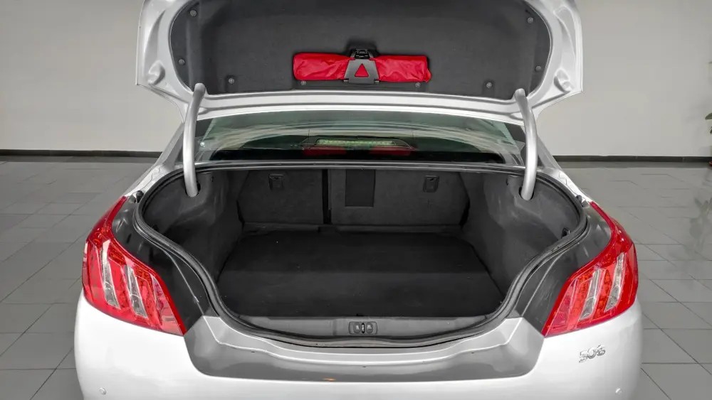 peugeot-508-2012-diesel-1560cc