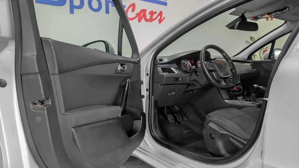 peugeot-508-2012-diesel-1560cc
