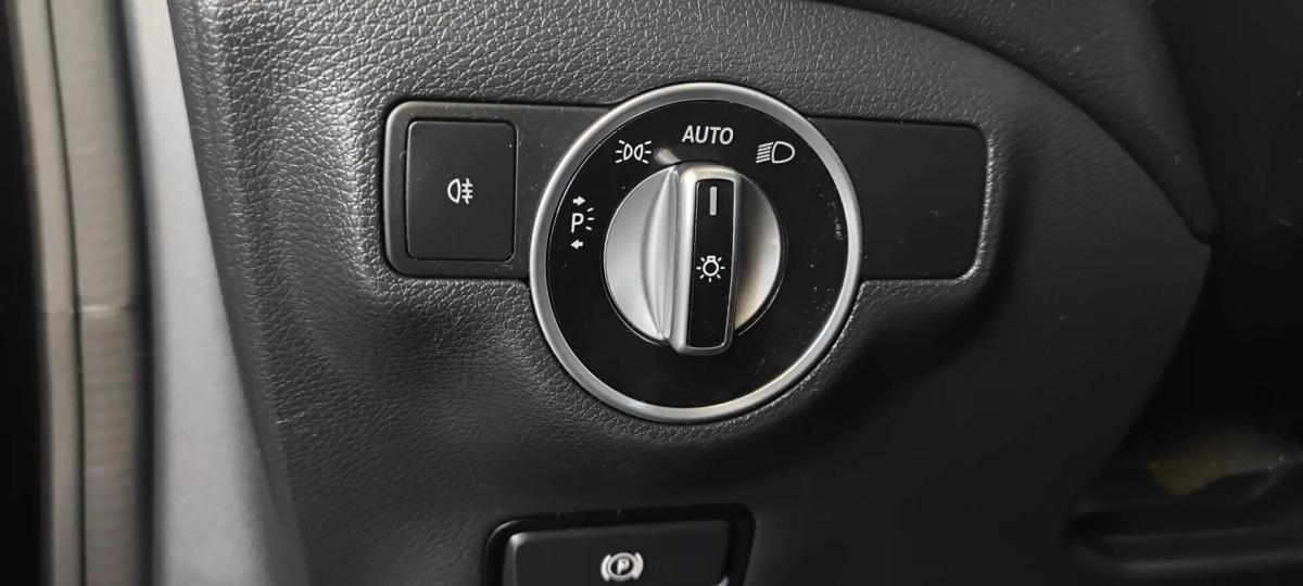 mercedes-benz-cla-180-2015-diesel-1461cc