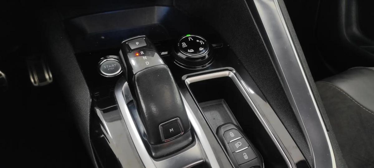 peugeot-3008-2017-diesel-1997cc