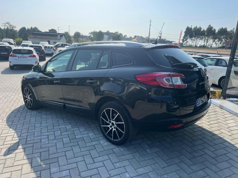 renault-megane-sport-tourer-2014-diesel-1461cc