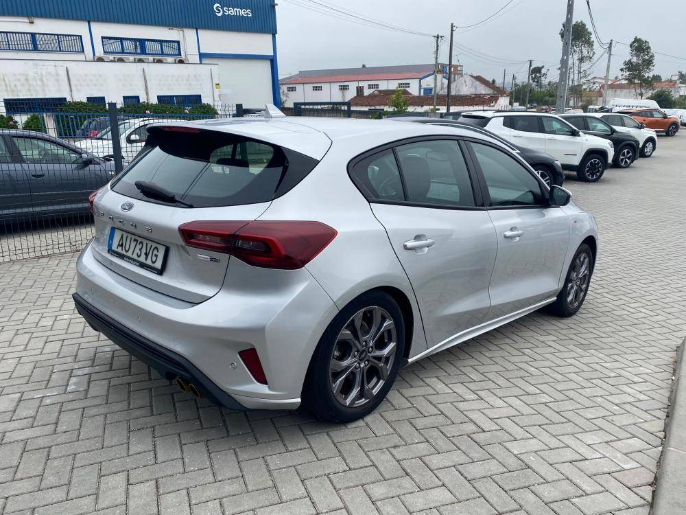 ford-focus-2022-gasolina-998cc