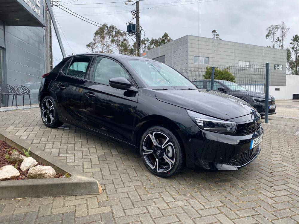 opel-corsa-2025-gasolina-1199cc