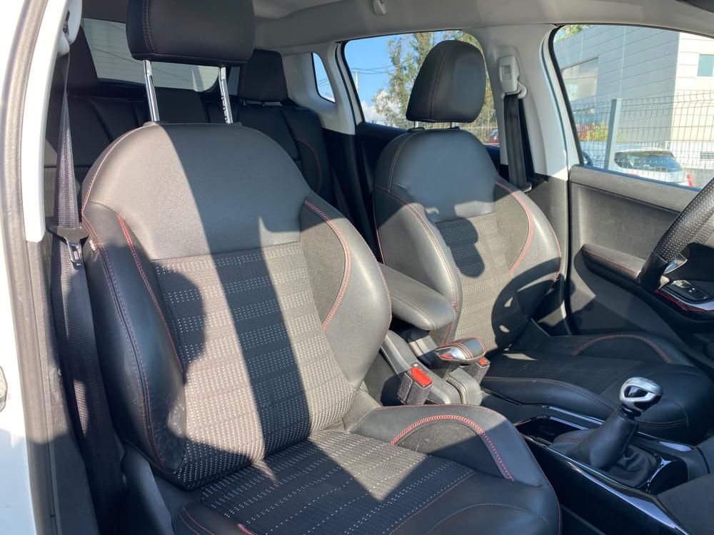 peugeot-2008-2017-gasolina-1199cc