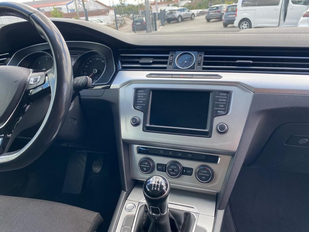 volkswagen-passat-variant-2016-diesel-1598cc